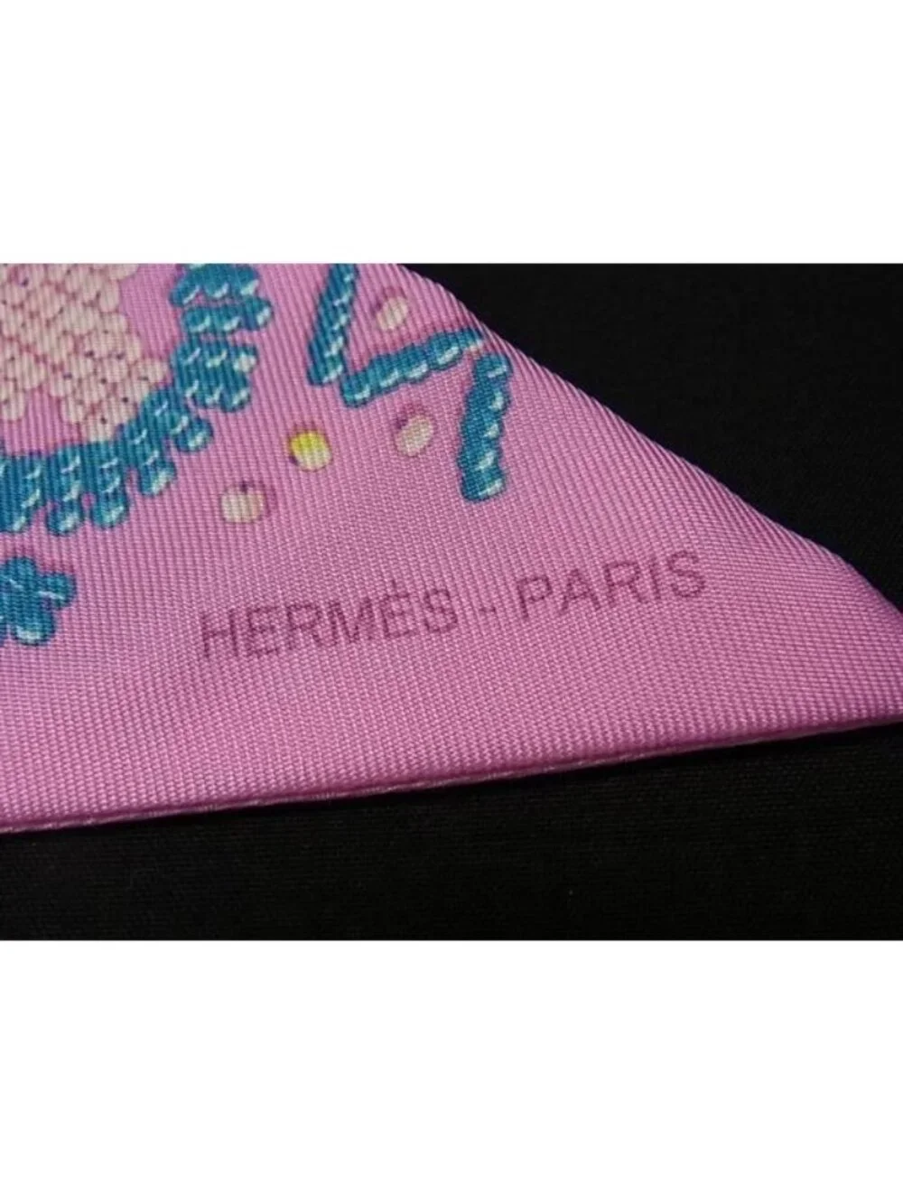 Hermes Kelly en Twilly Silk 100% Ribbon Scarf Pink